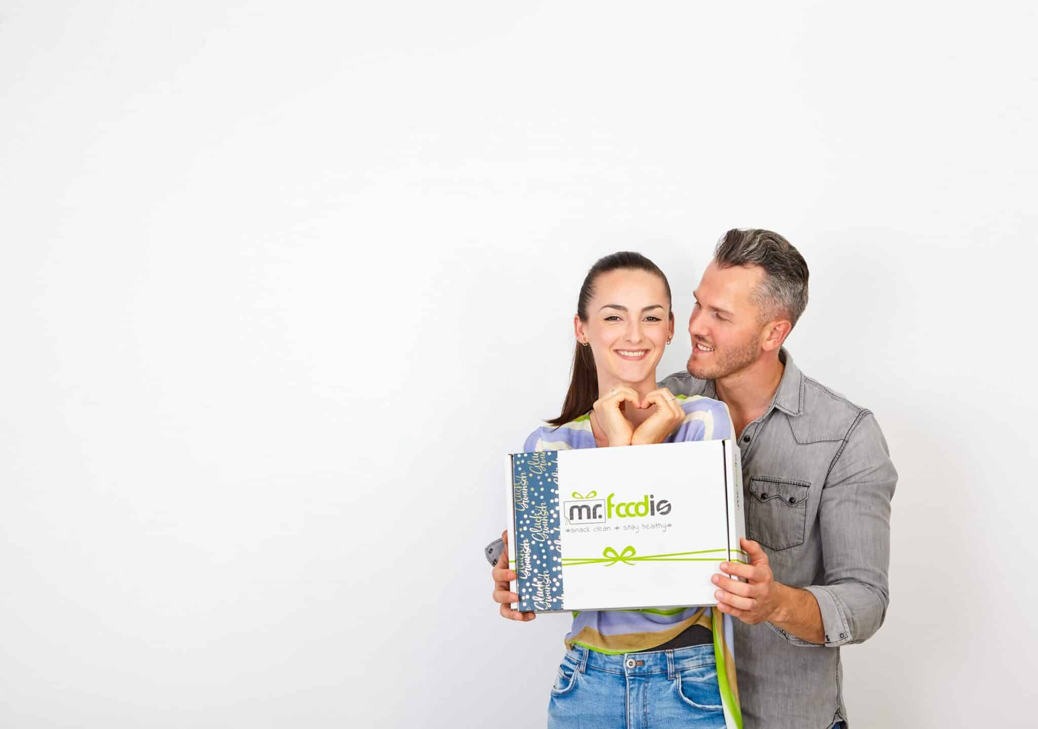 Personen mit Mr.Foodis Geschenkbox